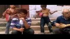 最搞笑顺拐视频,笑到肚子疼！最搞笑顺拐视频大盘点